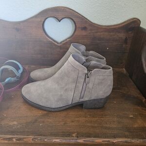 Women's Maurice's 7.5 boot